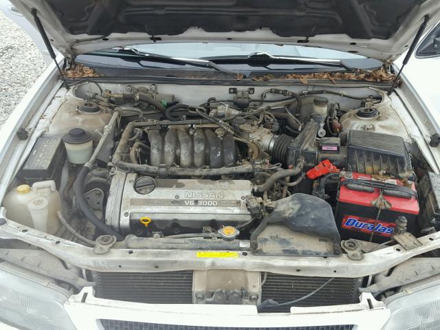 JN1CA21D5TT734825 - 1996 NISSAN MAXIMA GLE WHITE photo 7