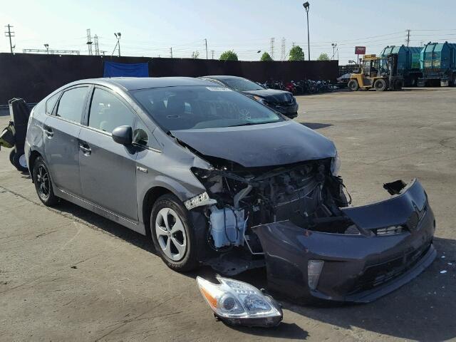 JTDKN3DU3F0453949 - 2015 TOYOTA PRIUS GRAY photo 1