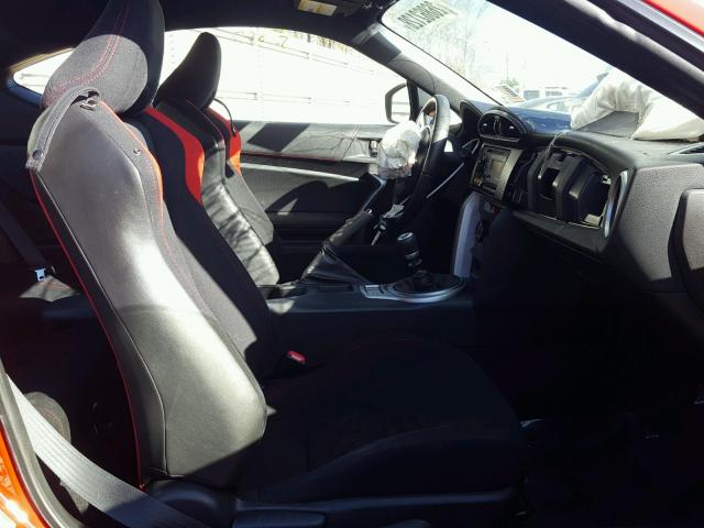 JF1ZNAA18D1726667 - 2013 TOYOTA SCION FR-S წითელი ფოტო 5