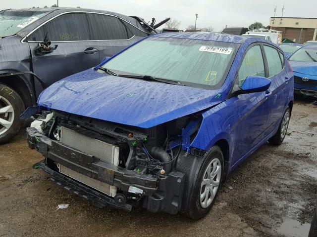 KMHCT5AE8DU085255 - 2013 HYUNDAI ACCENT GLS BLUE photo 2