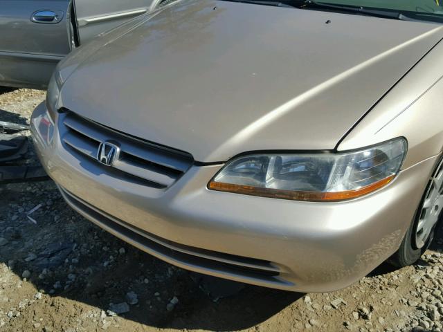 1HGCG56411A063735 - 2001 HONDA ACCORD LX GOLD photo 9