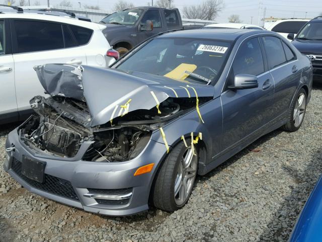 WDDGF8BB6CA604733 - 2012 MERCEDES-BENZ C 300 4MAT SILVER photo 2