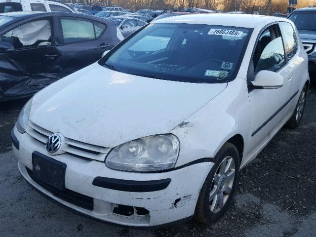 WVWBS71K57W269792 - 2007 VOLKSWAGEN RABBIT WHITE photo 2