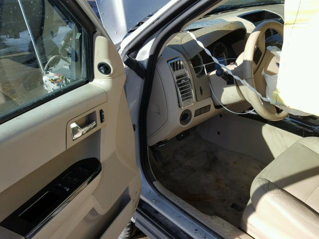 1FMCU94G39KB77278 - 2009 FORD ESCAPE LIM BEIGE photo 9