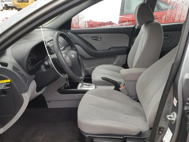 KMHDU4ADXAU022320 - 2010 HYUNDAI ELANTRA BL GRAY photo 5