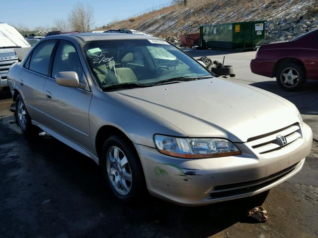 JHMCG56651C028831 - 2001 HONDA ACCORD EX GOLD photo 1