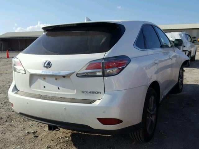 2T2ZB1BA3FC003787 - 2015 LEXUS RX 450H WHITE photo 4