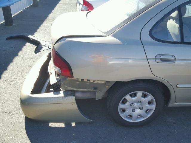 3N1CB51D42L633728 - 2002 NISSAN SENTRA XE GOLD photo 9