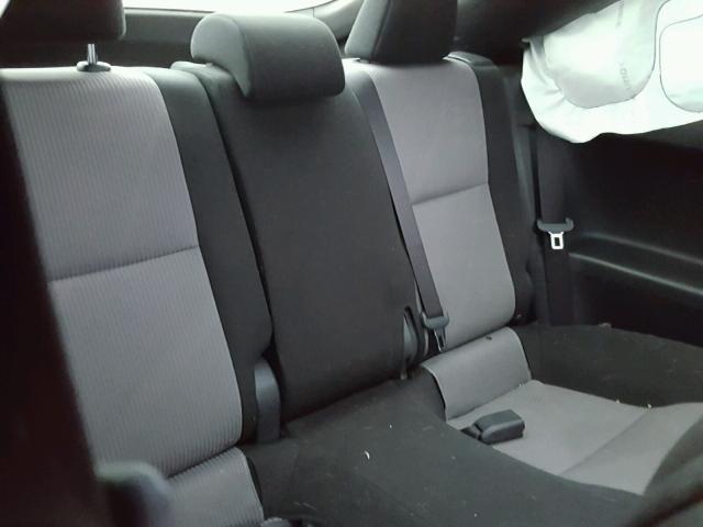 JTKJF5C71FJ001985 - 2015 TOYOTA SCION TC 白色 照片 6