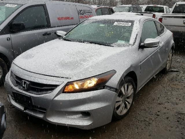 1HGCS1B84BA000680 - 2011 HONDA ACCORD EXL SILVER photo 2