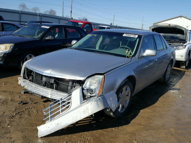 1G6KD57Y37U192395 - 2007 CADILLAC DTS SILVER photo 2