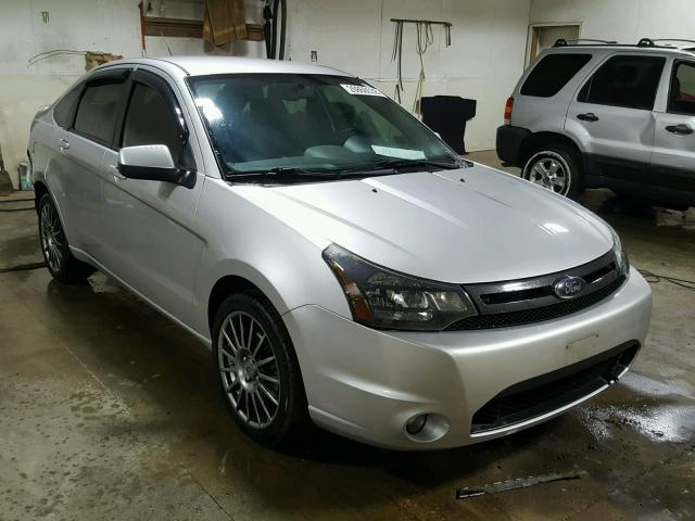 2010 ford focus silver