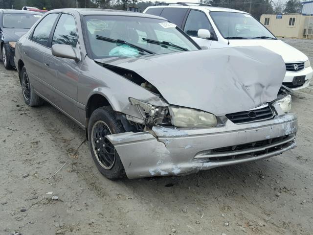 4T1BG22K41U081749 - 2001 TOYOTA CAMRY CE TAN photo 1