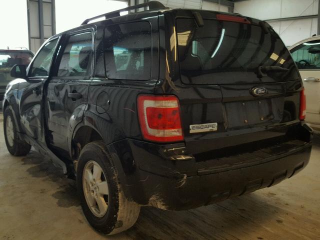 1FMCU03Z78KC14068 - 2008 FORD ESCAPE XLT BLACK photo 3