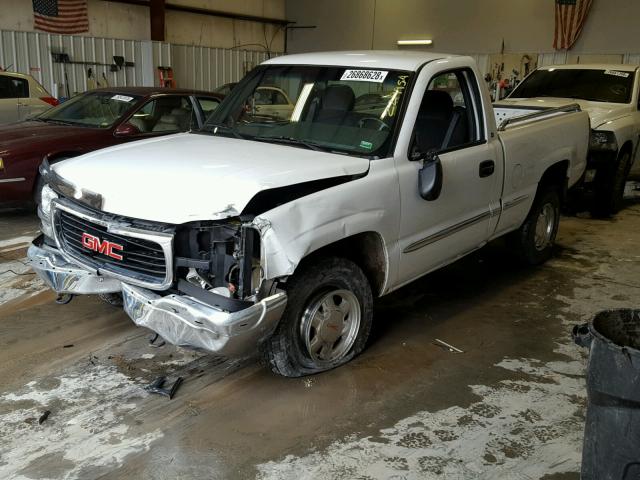 1GTEK14T9YZ284018 - 2000 GMC NEW SIERRA WHITE photo 2