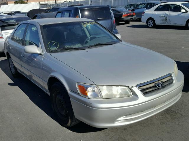 4T1BG22K91U073128 - 2001 TOYOTA CAMRY CE SILVER photo 1