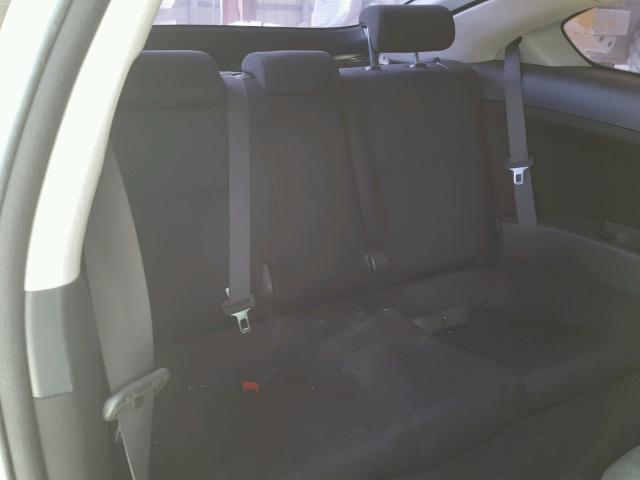 JTKDE3B77A0315239 - 2010 TOYOTA SCION TC 白色 照片 6