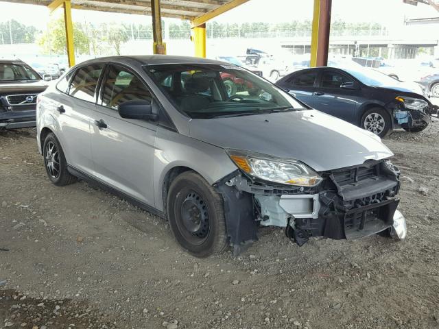 1FAHP3E22CL413668 - 2012 FORD FOCUS S SILVER photo 1