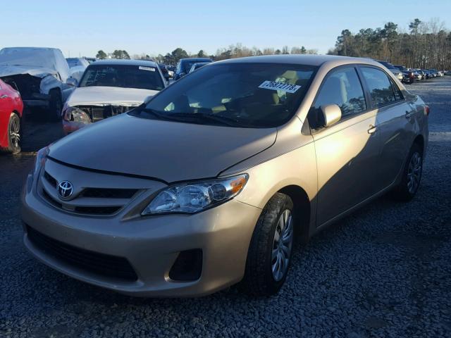 2T1BU4EE4CC781852 - 2012 TOYOTA COROLLA BA GOLD photo 2