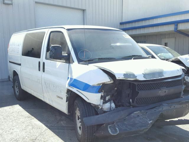 1GCGG25V261206577 - 2006 CHEVROLET EXPRESS G2 WHITE photo 1