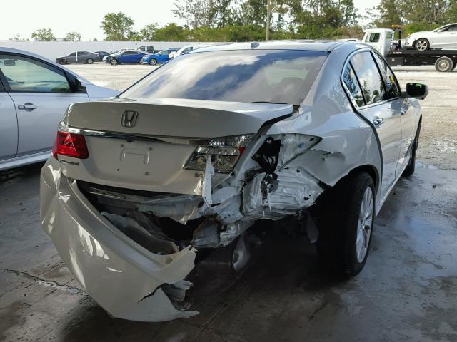 1HGCR3F85FA006267 - 2015 HONDA ACCORD EXL WHITE photo 4