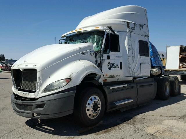 3HSDJSJR7CN546658 - 2012 INTERNATIONAL PROSTAR WHITE photo 2