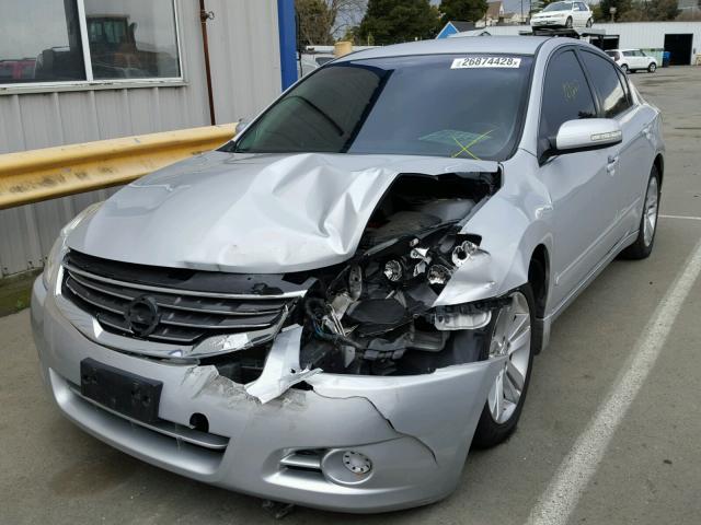 1N4BL2AP0BN442537 - 2011 NISSAN ALTIMA SR SILVER photo 2