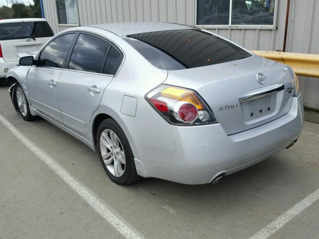 1N4BL2AP0BN442537 - 2011 NISSAN ALTIMA SR SILVER photo 3