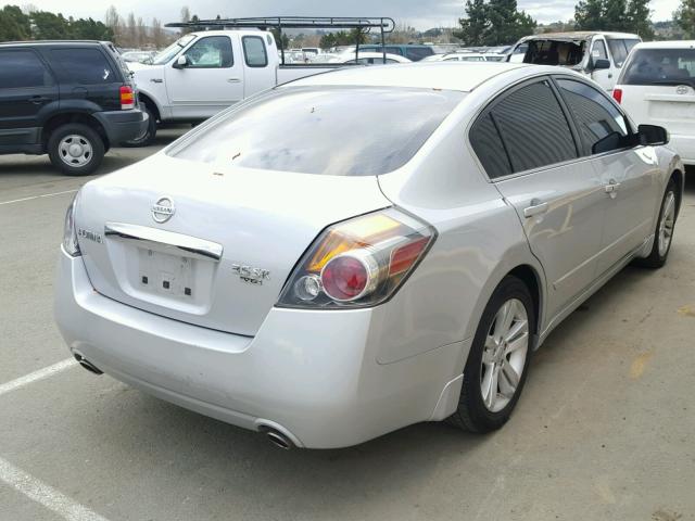 1N4BL2AP0BN442537 - 2011 NISSAN ALTIMA SR SILVER photo 4