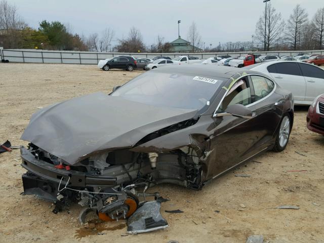 5YJSA1H17FFP66679 - 2015 TESLA MODEL S 85 BROWN photo 2