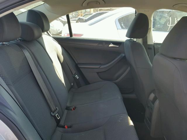 3VW2K7AJ3EM393304 - 2014 VOLKSWAGEN JETTA BASE 银色 照片 6