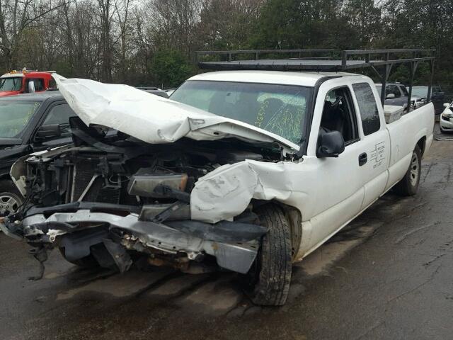 1GCEC19Z56E246414 - 2006 CHEVROLET SILVERADO WHITE photo 2