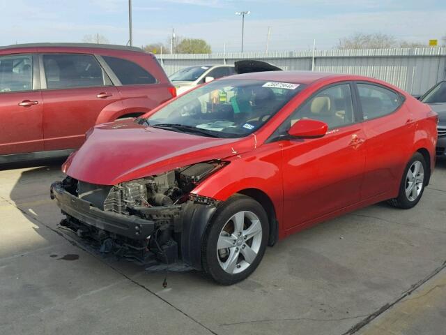 KMHDH4AE4DU941974 - 2013 HYUNDAI ELANTRA GL RED photo 2