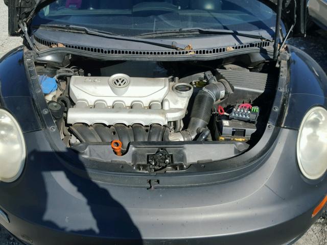 3VWRF31Y68M402784 - 2008 VOLKSWAGEN NEW BEETLE შავი ფოტო 7