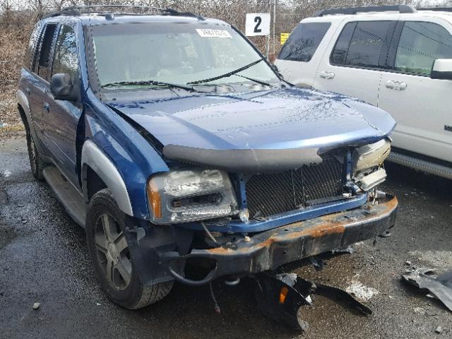 1GNDT13S752118707 - 2005 CHEVROLET TRAILBLAZE BLUE photo 1