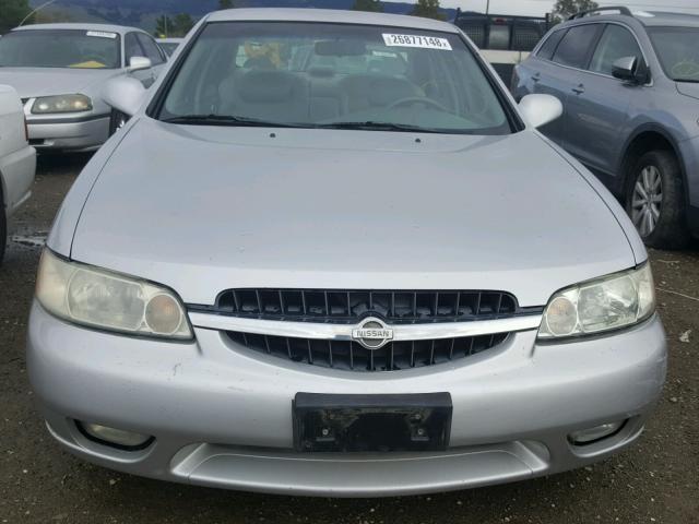 1N4DL01A41C151588 - 2001 NISSAN ALTIMA GXE WHITE photo 9