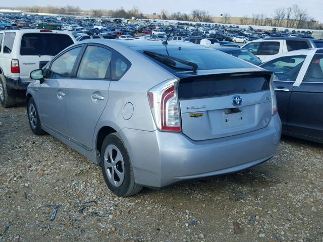 JTDKN3DUXC1488901 - 2012 TOYOTA PRIUS SILVER photo 3