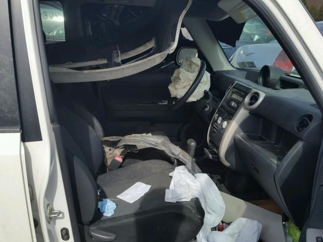 JTLKT324064108822 - 2006 TOYOTA SCION XB 白色 照片 5