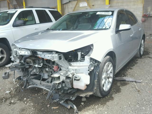 1G11D5RR0DF103308 - 2013 CHEVROLET MALIBU 1LT 银色 照片 2