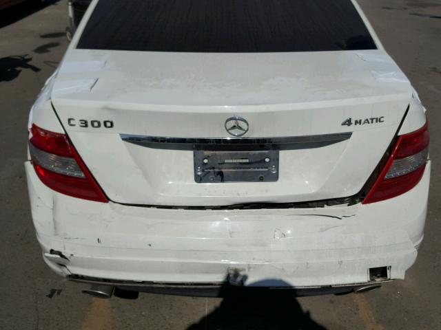 WDDGF81X89F303504 - 2009 MERCEDES-BENZ C 300 4MAT WHITE photo 9