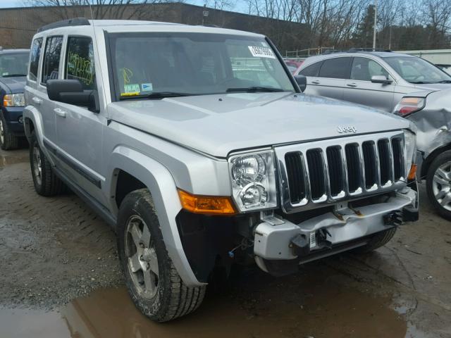 1J8HG48KX9C558437 - 2009 JEEP COMMANDER SILVER photo 1