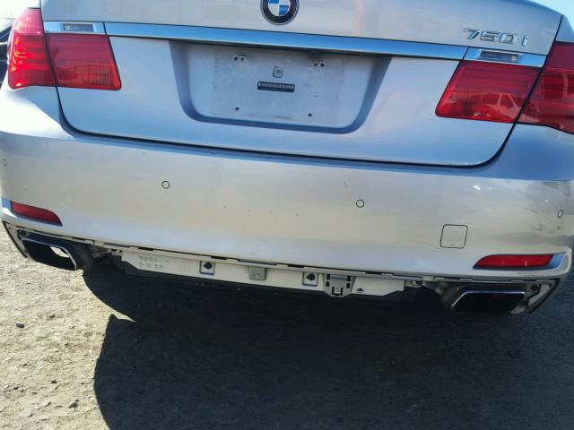 WBAKA83509CY34581 - 2009 BMW 750 I SILVER photo 9