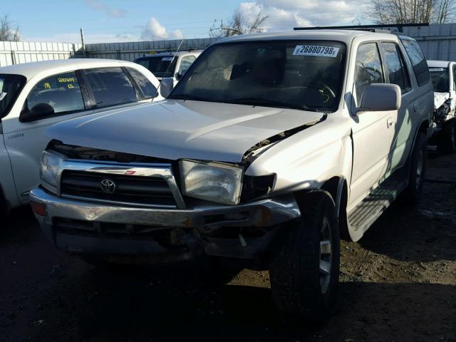 JT3HN86R3W0192293 - 1998 TOYOTA 4RUNNER SR SILVER photo 2