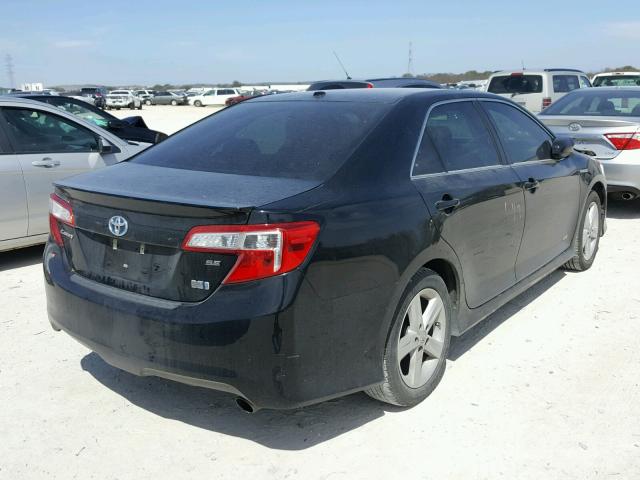 4T1BD1FKXEU135591 - 2014 TOYOTA CAMRY HYBR BLACK photo 4