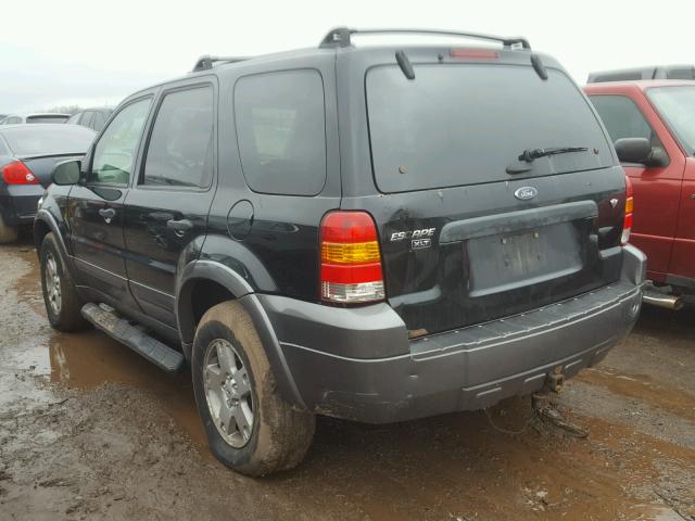 1FMYU93135KC06193 - 2005 FORD ESCAPE XLT BLACK photo 3