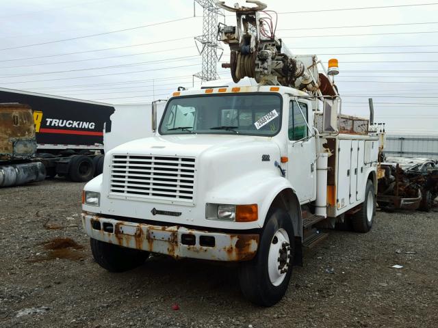 1HTSCAAN8XH614079 - 1999 INTERNATIONAL 4000 4700 WHITE photo 2