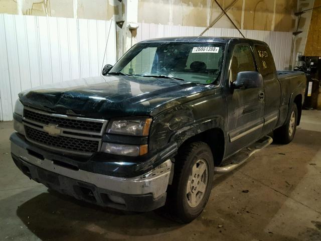 1GCEK19B56Z165430 - 2006 CHEVROLET SILVERADO GREEN photo 2