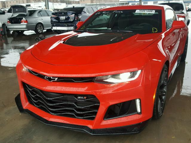 1G1FK1R65J0110134 - 2018 CHEVROLET CAMARO ZL1 RED photo 2