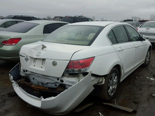 JHMCP26448C073945 - 2008 HONDA ACCORD LXP WHITE photo 4