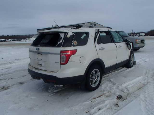 1FMHK8F85CGA49596 - 2012 FORD EXPLORER L WHITE photo 4